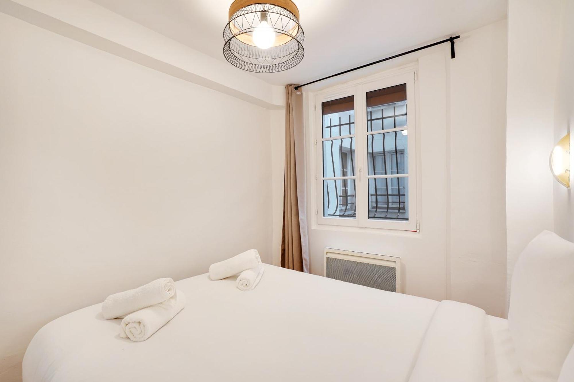 Marais - Vosges Luxury Flat Apartment ปารีส ภายนอก รูปภาพ